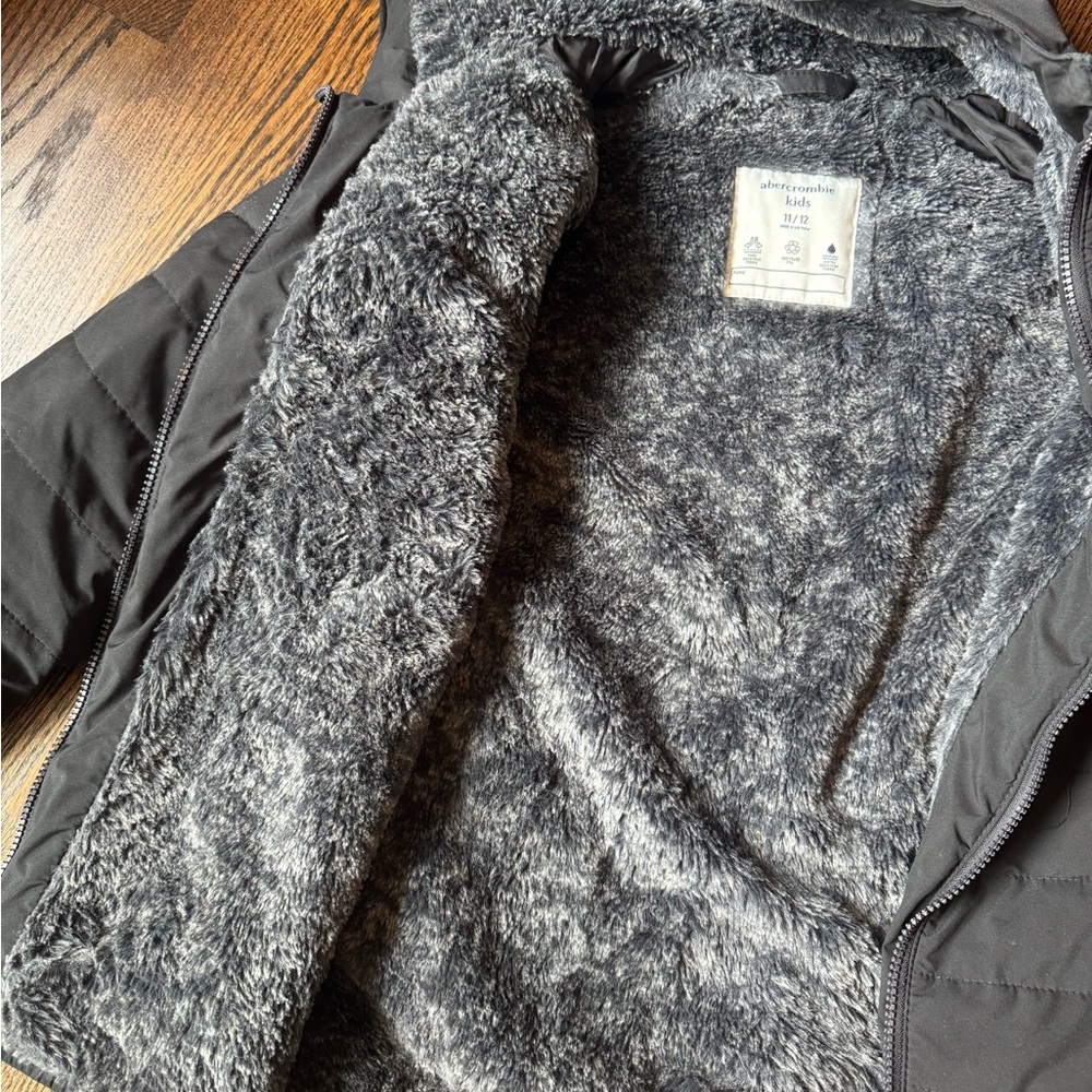 Abercrombie Kids Puffer Jacket - Picture 5 of 5